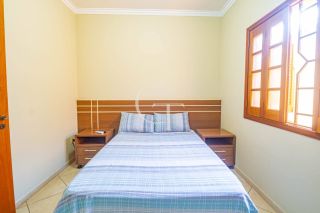 Excelente casa a venda no bairro Médici