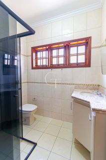 Excelente casa a venda no bairro Médici