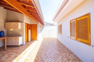 Excelente casa a venda no bairro Médici