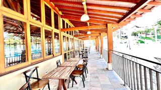 Excelente residência disponível para locação em um dos condomínios mais tradicionais e bem localizados da cidade.