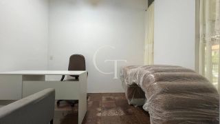 Sala mobiliada para área da saúde no Bairro Brasil – pronta para atender com excelência