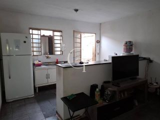 Casa antiga com edícula no fundo – ideal para retrofit e com possibilidade de permuta -Vila Roma