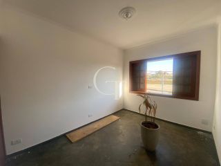 Casa Comercial ou Residencial para locação - Jd Estadio.