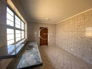 Casa Comercial ou Residencial para locação - Jd Estadio.