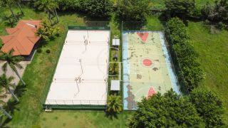 Casa à venda com 5 Suítes, Quadra de Beach Tênis no Condomínio Fazenda Alvorada Alto Padrão em Meio á Natureza