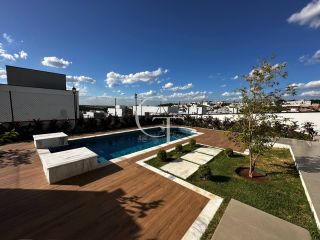 Exclusiva residência à venda no Condomínio Reserva Saint Paul