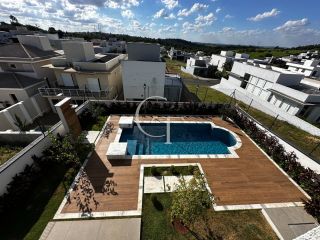 Exclusiva residência à venda no Condomínio Reserva Saint Paul