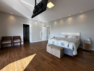 Exclusiva residência à venda no Condomínio Reserva Saint Paul