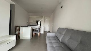 Apartamento para Locação no Condomínio Ilhas do Mediterrâneo – Semi Mobiliado com Varanda Gourmet e Vista Livre