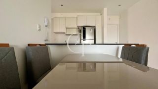 Apartamento para Locação no Condomínio Ilhas do Mediterrâneo – Semi Mobiliado com Varanda Gourmet e Vista Livre