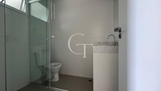 Apartamento para Locação no Condomínio Ilhas do Mediterrâneo – Semi Mobiliado com Varanda Gourmet e Vista Livre