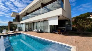 Mansão Exclusiva á Venda no Condomínio Vila da Mata com SPA, Cinema e Automação Total