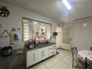 Casa Para Vender com 02 quartos sendo 1 suíte - Jardim do Estadio em Itu