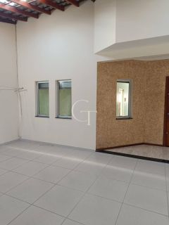 CASA COM 3 DORMITORIOS PARA LOCACAO EM SALTO