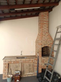 CASA COM 3 DORMITORIOS PARA LOCACAO EM SALTO