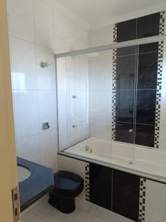 CASA COM 3 DORMITORIOS PARA LOCACAO EM SALTO