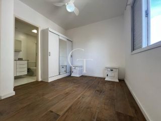 Apartamento para Venda com varanda gourmet e 3 dormitórios no Altos do Varvito