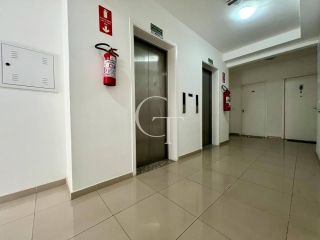 Apartamento para Venda com varanda gourmet e 3 dormitórios no Altos do Varvito