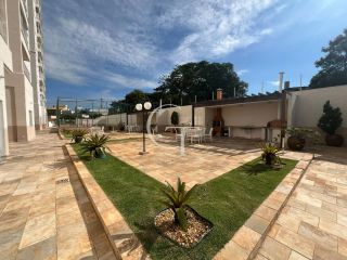 Apartamento para Venda com varanda gourmet e 3 dormitórios no Altos do Varvito