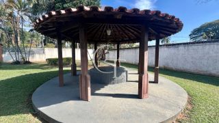 Chácara com clima de infância, estrutura completa e valor abaixo do mercado – aproveite essa oportunidade!