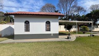 Chácara com clima de infância, estrutura completa e valor abaixo do mercado – aproveite essa oportunidade!