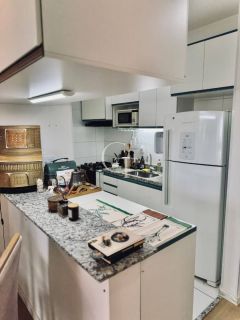 Apartamento semimobiliado  condomínio Ilhas do Mediterrâneo