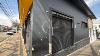 Salão Comercial de esquina no Centro de Salto para Locação