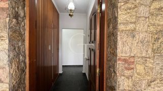 Casa à Venda no Centro de Salto – Ideal para Uso Comercial