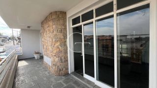 Casa à Venda no Centro de Salto – Ideal para Uso Comercial