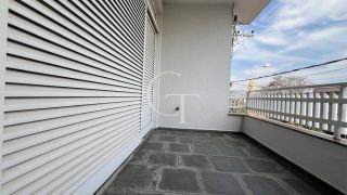 Casa à Venda no Centro de Salto – Ideal para Uso Comercial