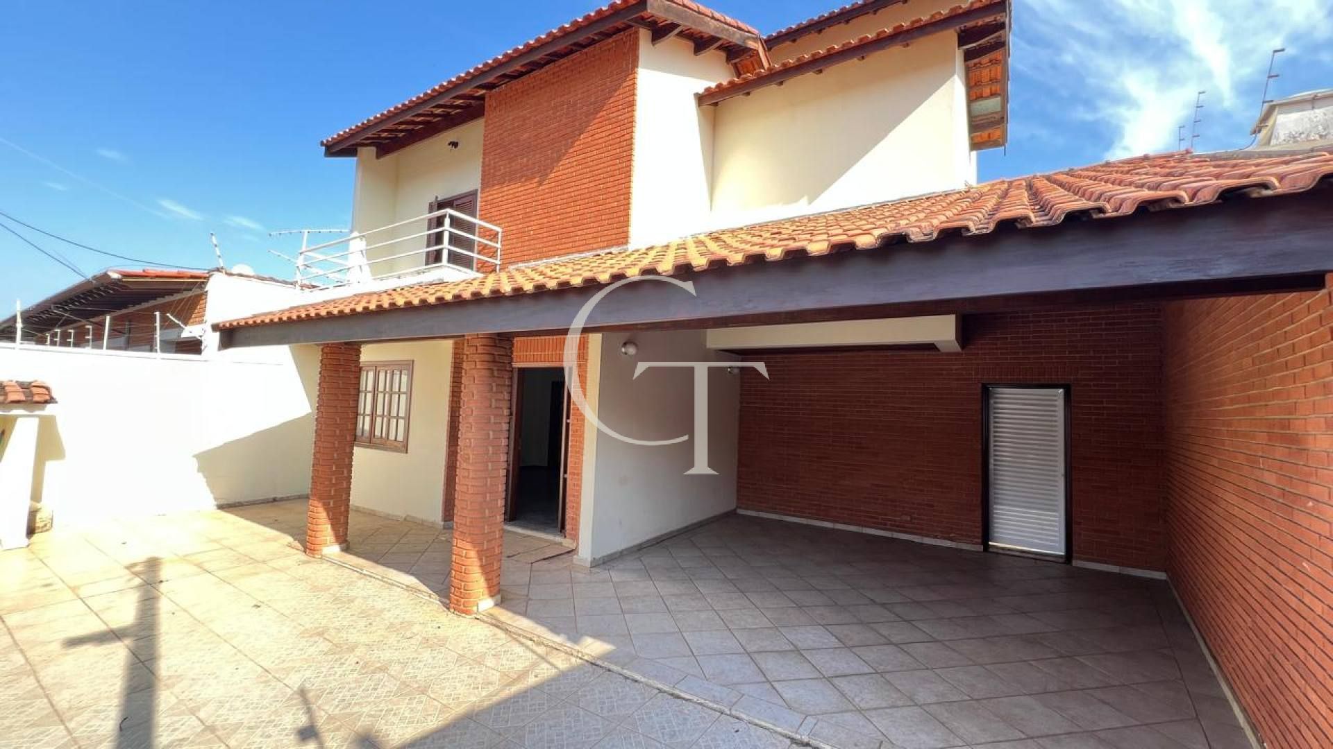 Casa com Edícula à Venda no Bairro Brasil -Itu