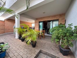 Casa ampla com piscina à venda no Jardim Cidade Nova II em Salto
