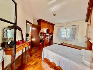 Casa ampla com piscina à venda no Jardim Cidade Nova II em Salto