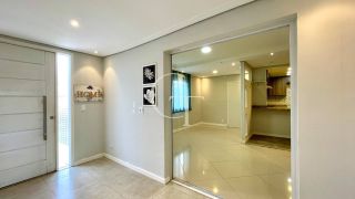 Casa condominio com piscina com 3 dormitórios suíte e espaço gourmet
