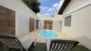 Casa condominio com piscina com 3 dormitórios suíte e espaço gourmet