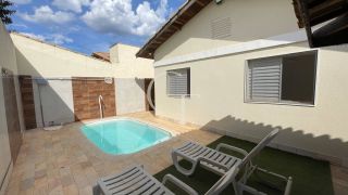Casa condominio com piscina com 3 dormitórios suíte e espaço gourmet