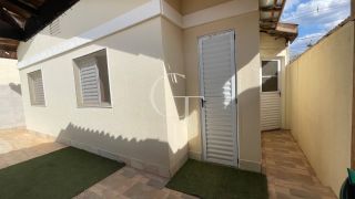 Casa condominio com piscina com 3 dormitórios suíte e espaço gourmet