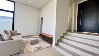 Casa Nova com Piscina à Venda no Condomínio Reserva Central Parque – Salto/SP