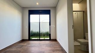 Casa Nova com Piscina à Venda no Condomínio Reserva Central Parque – Salto/SP