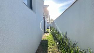 Casa Nova com Piscina à Venda no Condomínio Reserva Central Parque – Salto/SP