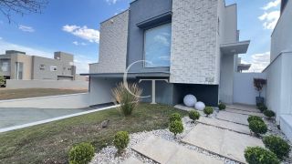 Casa moderna, inteligente e cheia de estilo à venda no Condomínio Central Parque, em Salto.