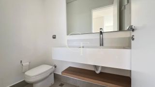 Casa para Locação no Condomínio Villas do Golfe