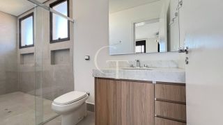 Casa para Locação no Condomínio Villas do Golfe