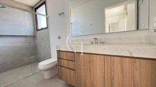 Casa para Locação no Condomínio Villas do Golfe