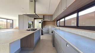 Casa para Locação no Condomínio Villas do Golfe