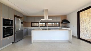 Casa para Locação no Condomínio Villas do Golfe