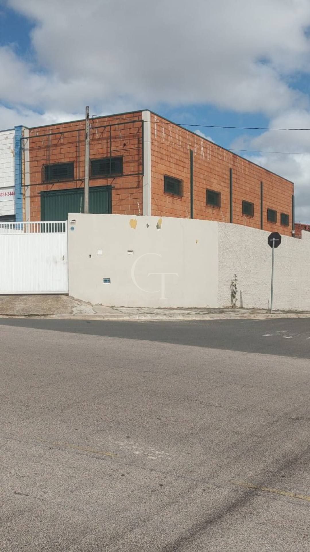 Galpão com excelente localização