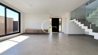 Casa para Venda no Condomínio Villas do Golfe