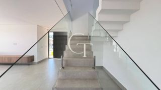 Casa para Venda no Condomínio Villas do Golfe