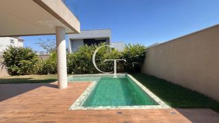 Casa para Venda no Condomínio Villas do Golfe